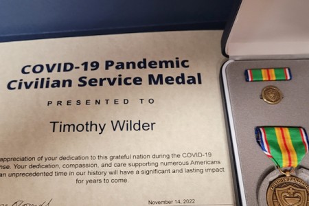Jefferson County EMA Deputy Director Tim Wilder receives federal civilian service medal for actions in U.S. pandemic response