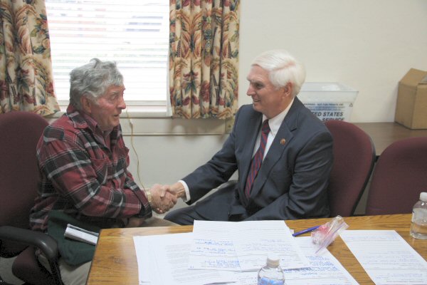 Congressman Duncan meeting with Jefferson County resident Jim Moore - Staff Photo by Jeff Depew