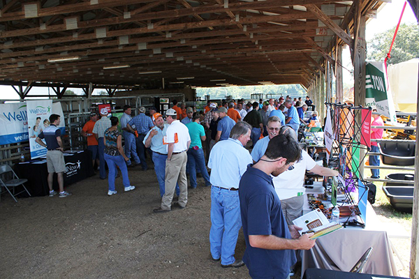 ​Visitors gather at the industry/educational trade show between tours at the 2012 Tobacco, Beef and More field day at the UT Highland Rim AgResearch and Education Center. This year's event is scheduled for June 27. Photo by G. Rowsey