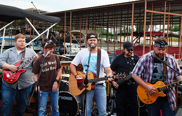 Hillbilly Outlaws performing at Shakin The Lake - Staff Photo by Jake Depew