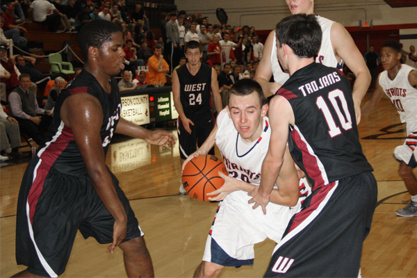 Patriots Win and Advance, 59-49Staff Photo by Mike Stanley, Jefferson County Post Sports