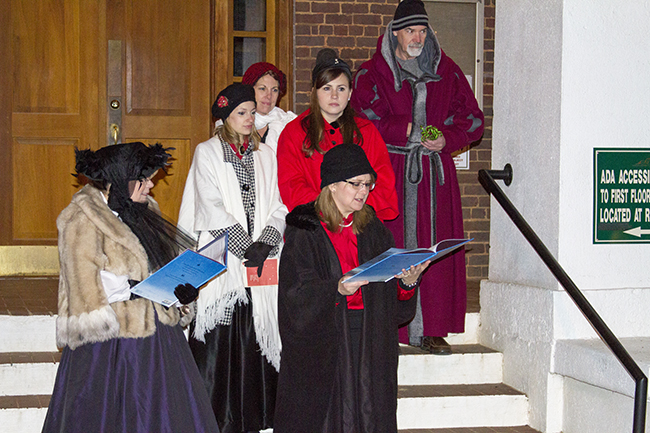 'Twas The Night Before Christmas and Caroling by Legacy Theatre on the Courthouse Steps in Downtown Dandridge, TNStaff Photo by Jeff Depew