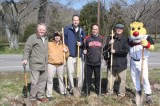 “SWING FOR THE TREES” HAS PLANTING EVENT “SWING FOR THE TREES” HAS PLANTING EVENT