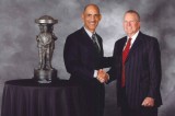 Dungy honors Sparks with Uncommon Award Dungy honors Sparks with Uncommon Award