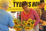 Dandridge Farmers Market In Fall Swing Dandridge Farmers Market In Fall Swing