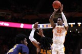 Vols Run Past Murray State in Second Half, 82-63